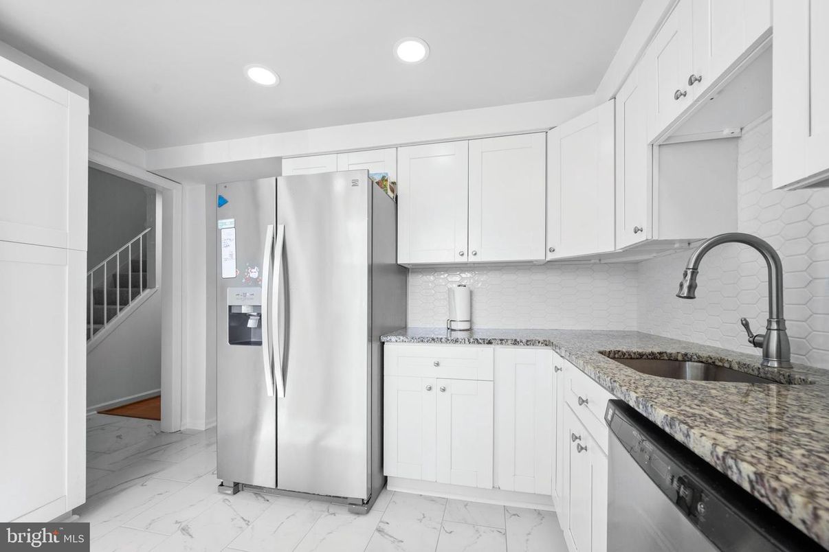 Interior, Kitchen, Marble, Recessed Lighting