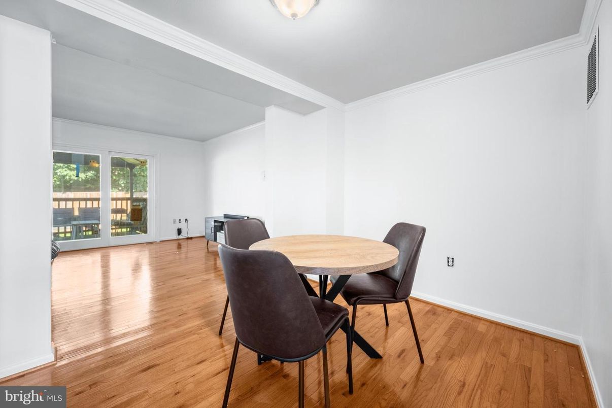 Dining room, Interior, Wood Texture Flooring