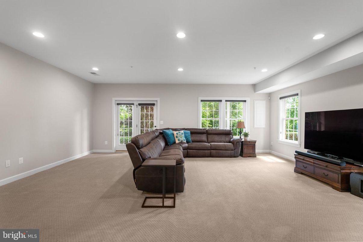 Interior, Living room, Recessed Lighting
