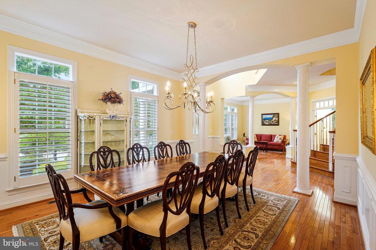 Chandelier, Dining room, Interior, Living room, Wood Texture Flooring