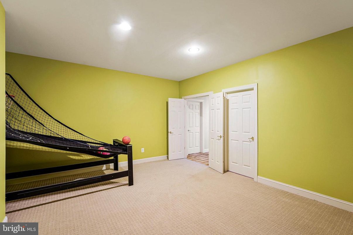 Interior, Recessed Lighting