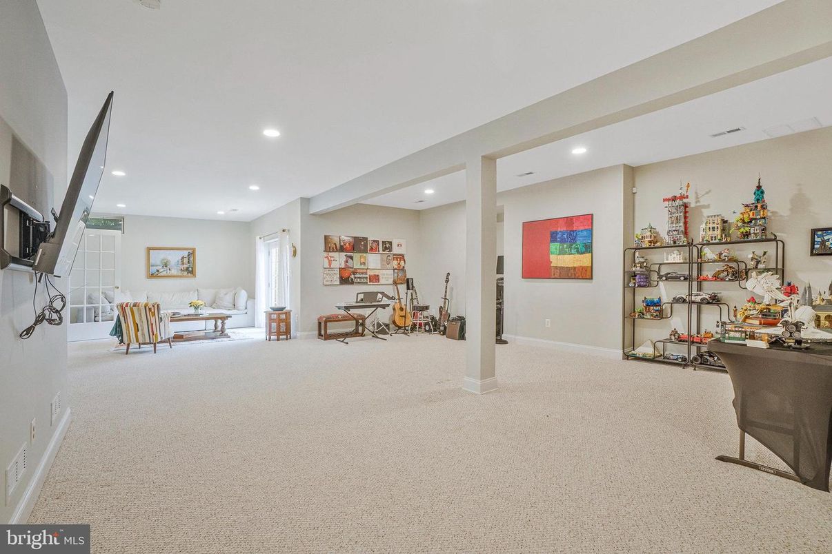 Interior, Recessed Lighting