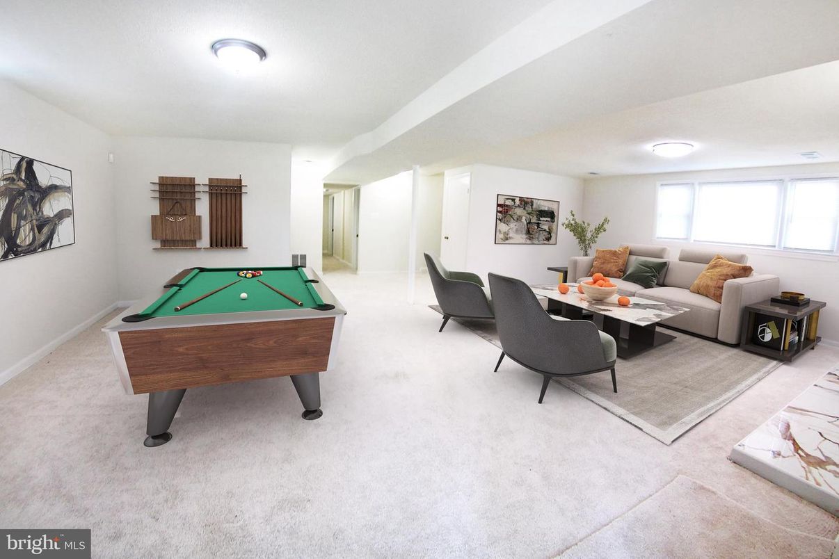 Billiard Table, Game Room, Interior, Living room