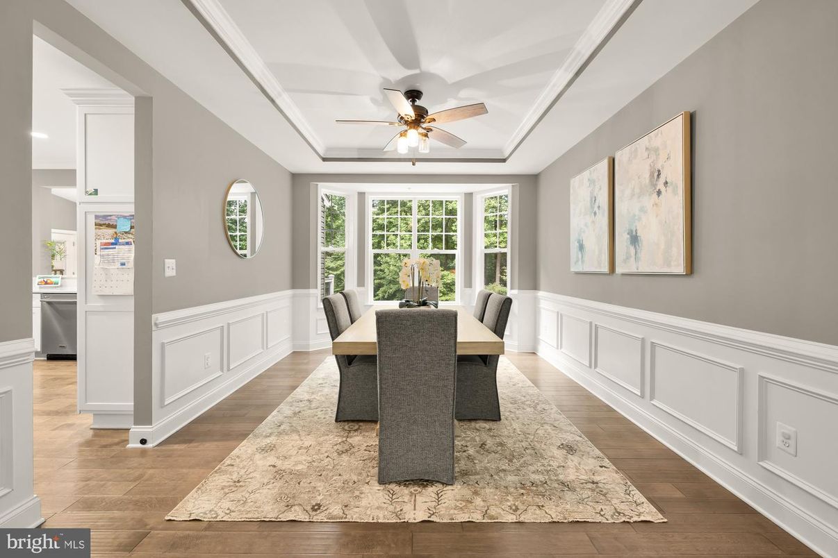 Dining room, Interior, Wood Texture Flooring