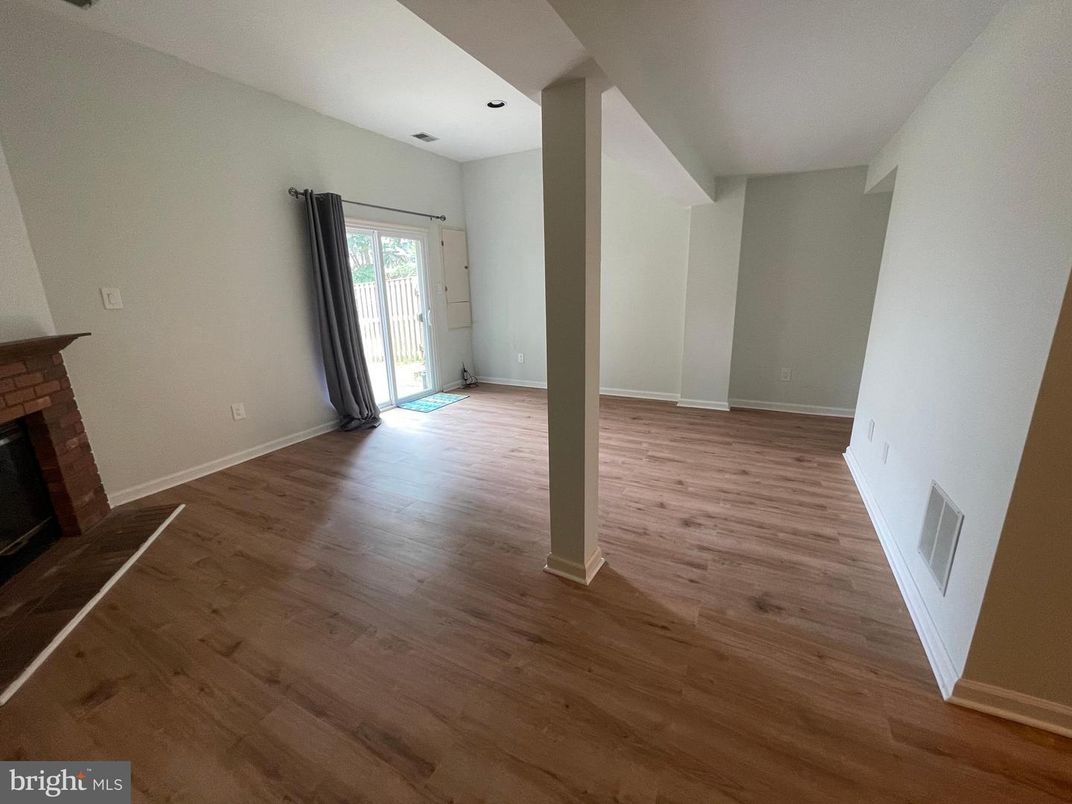 Empty room, Fireplace, Interior, Wood Texture Flooring