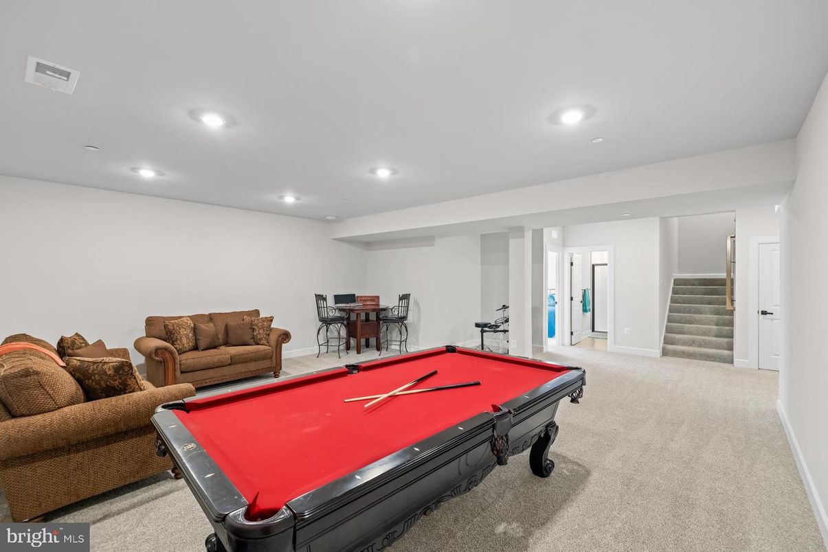 Billiard Table, Game Room, Interior, Recessed Lighting