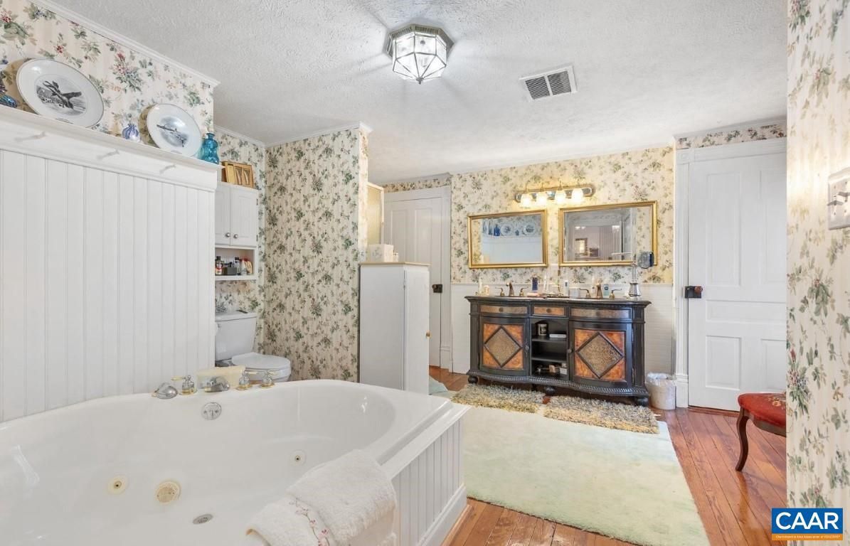 Bathroom, Interior, Wood Texture Flooring