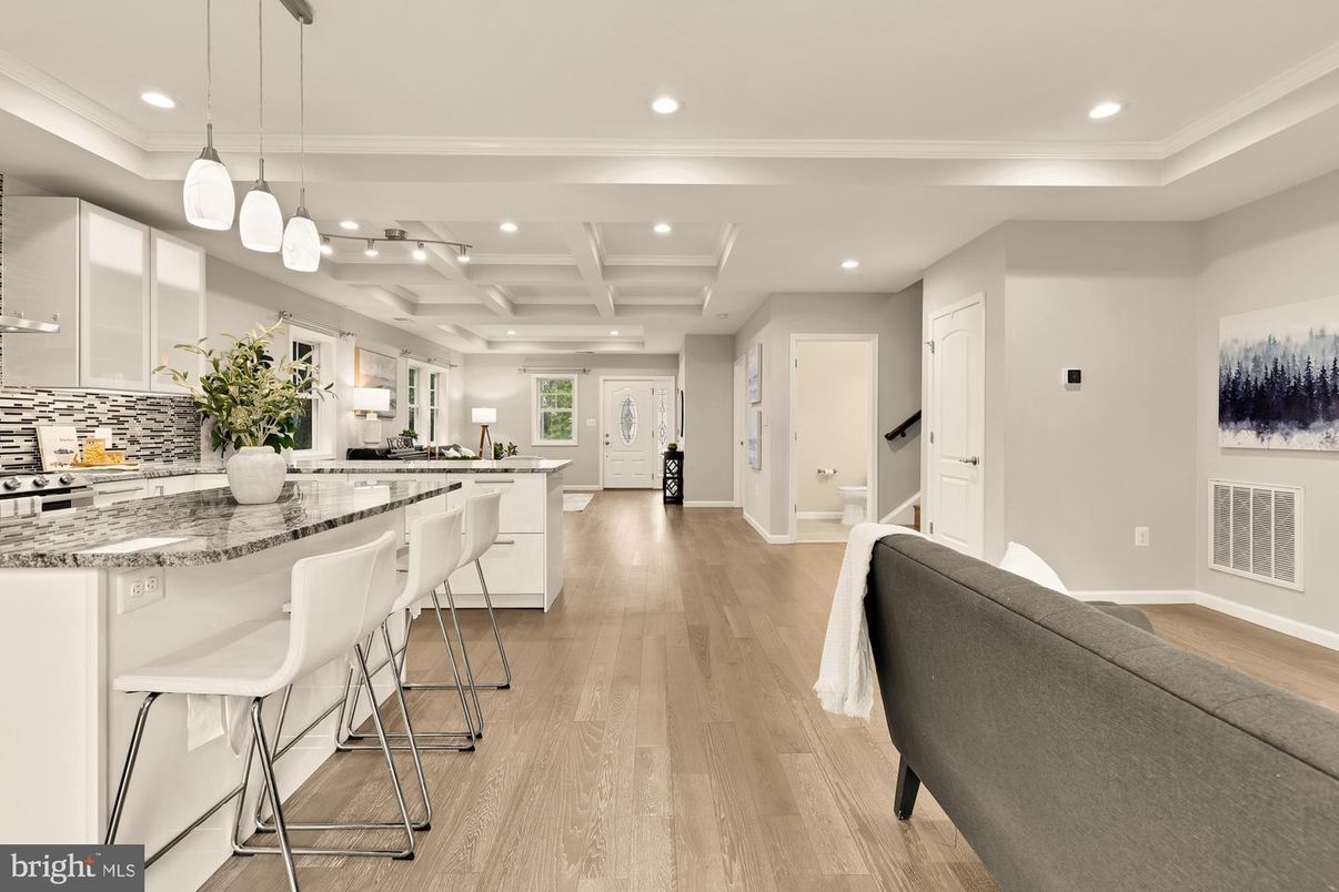 Interior, Kitchen, Pendant Lights, Recessed Lighting, Wood Texture Flooring