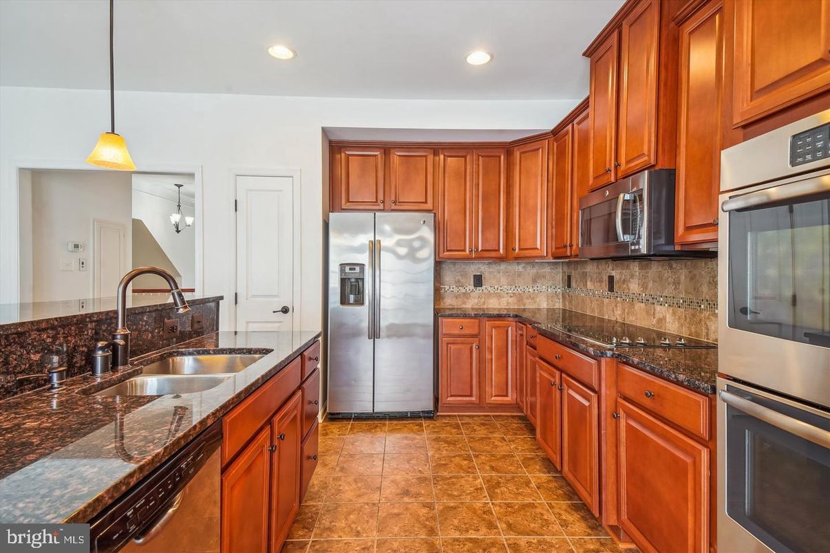 Interior, Kitchen, Pendant Lights, Recessed Lighting