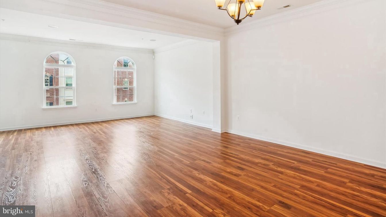 Chandelier, Empty room, Interior, Recessed Lighting, Wood Texture Flooring