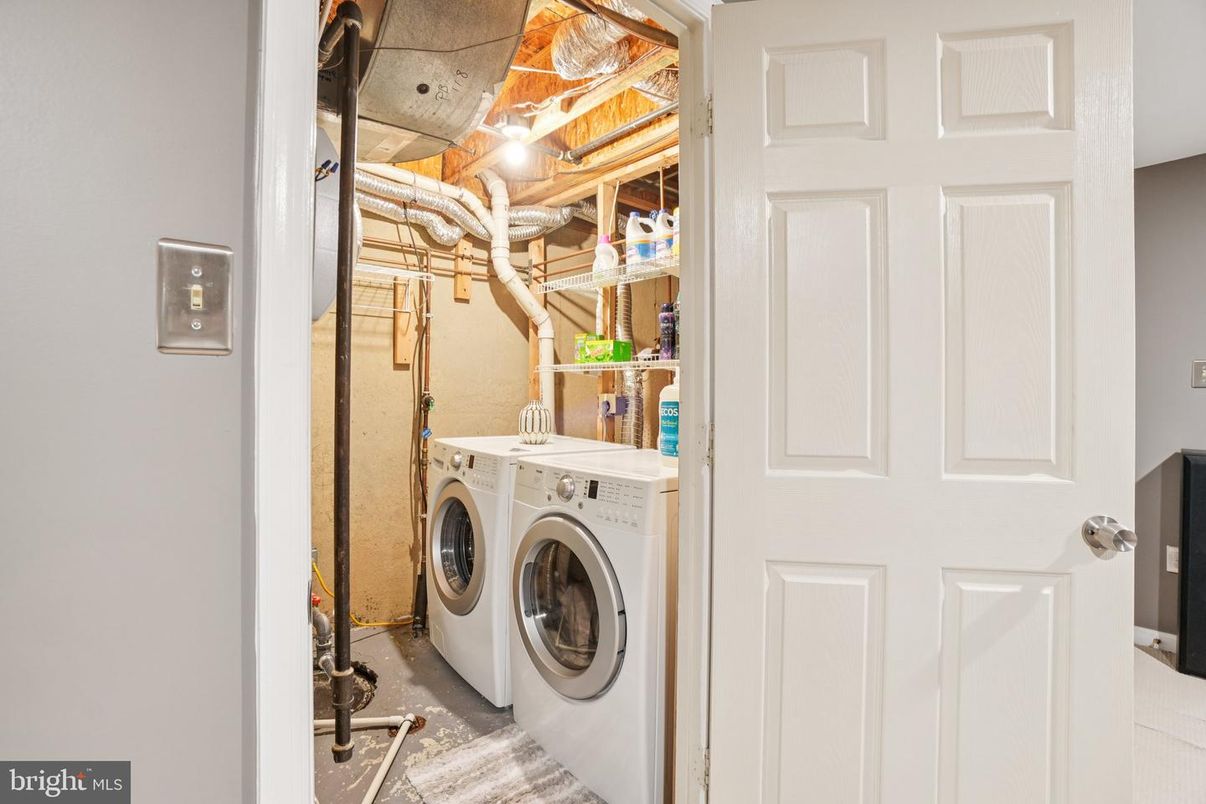 Interior, Utility Closets, Washer