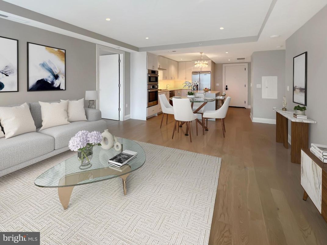 Chandelier, Dining room, Interior, Kitchen, Living room, Recessed Lighting, Stainless Steel Appliances, Wood Texture Flooring