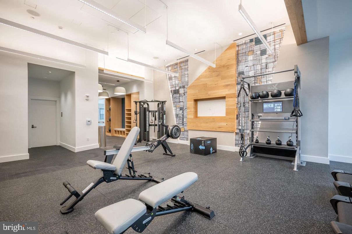 Fitness Equipment, Interior, Recessed Lighting