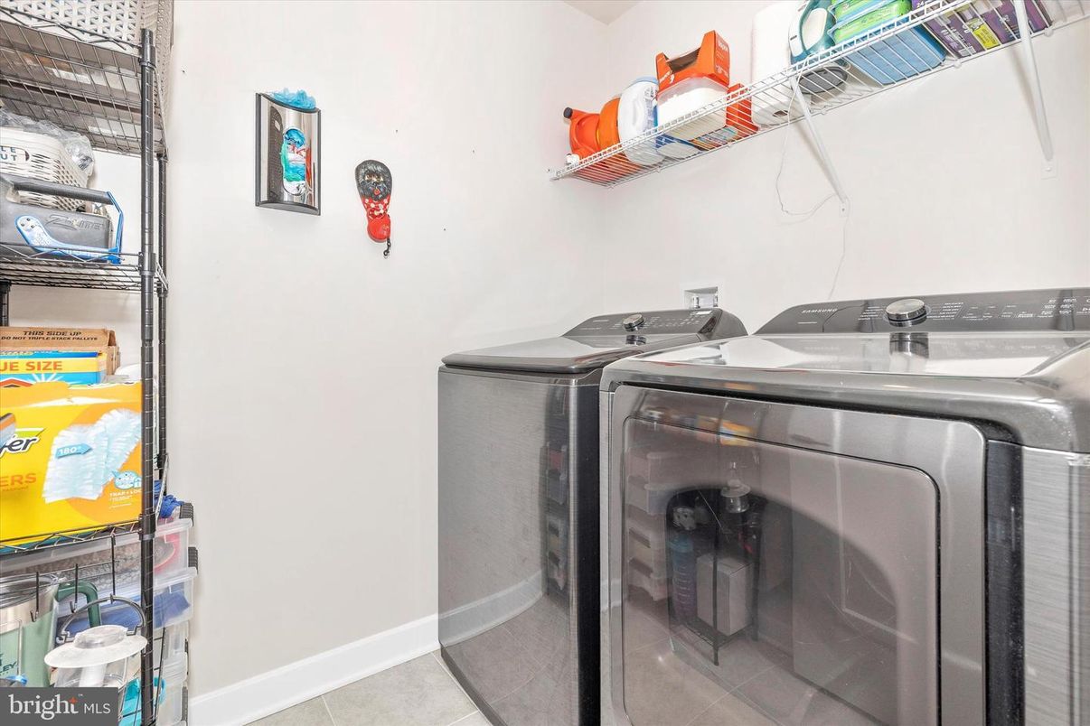 Interior, Washer