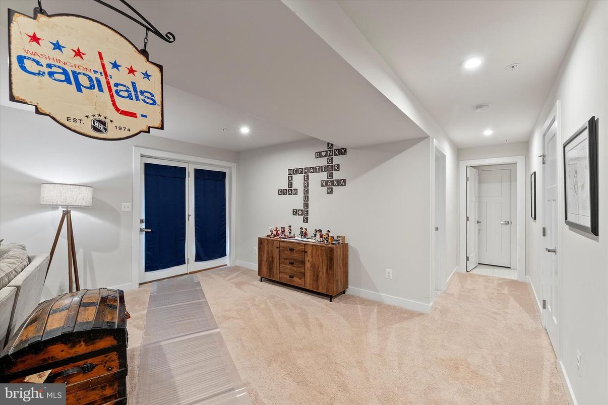 Interior, Recessed Lighting
