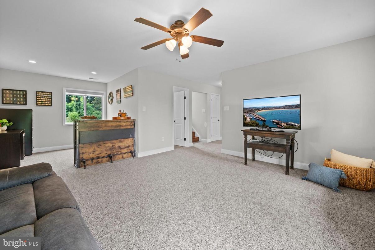 Interior, Recessed Lighting