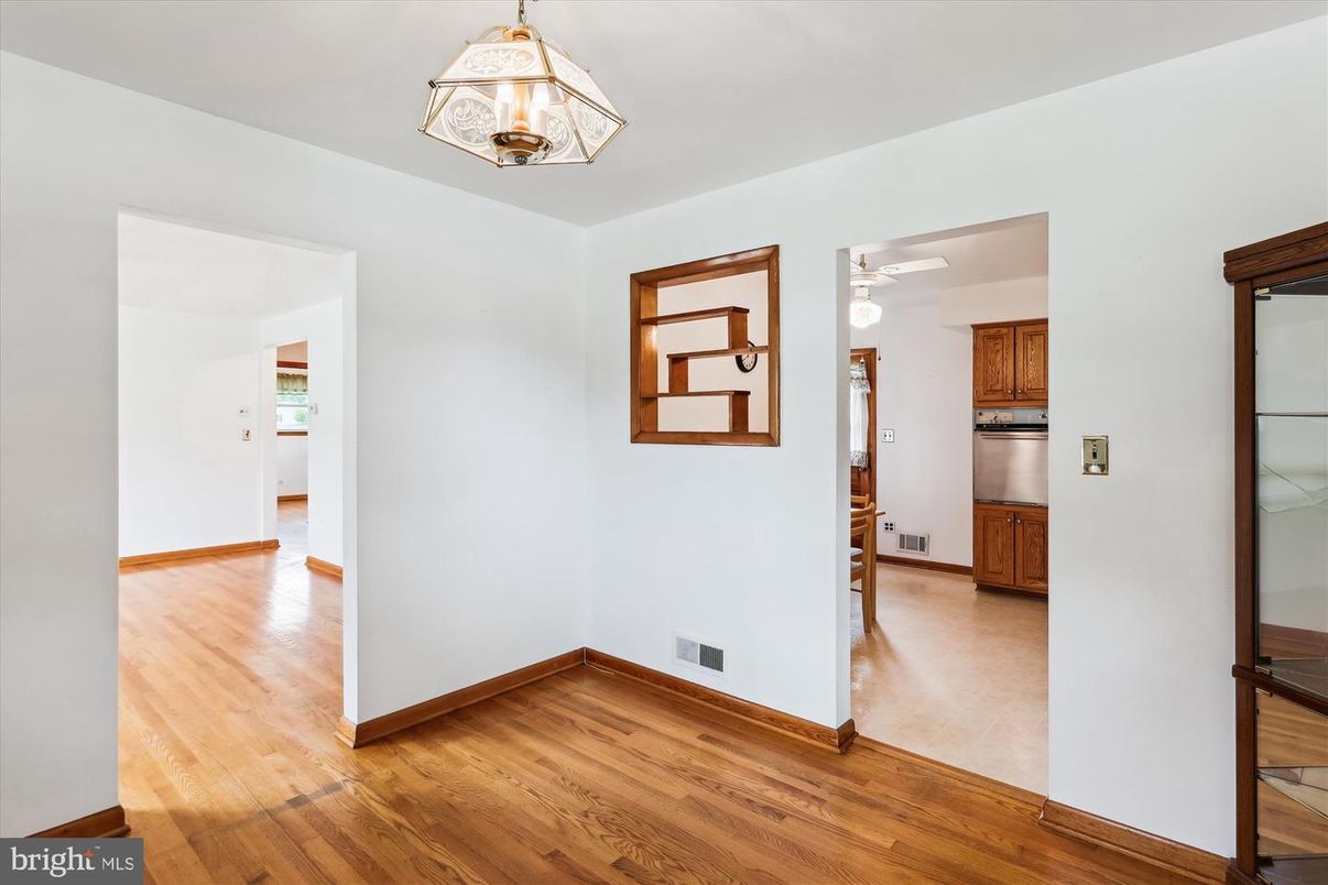 Empty room, Interior, Kitchen, Wood Texture Flooring