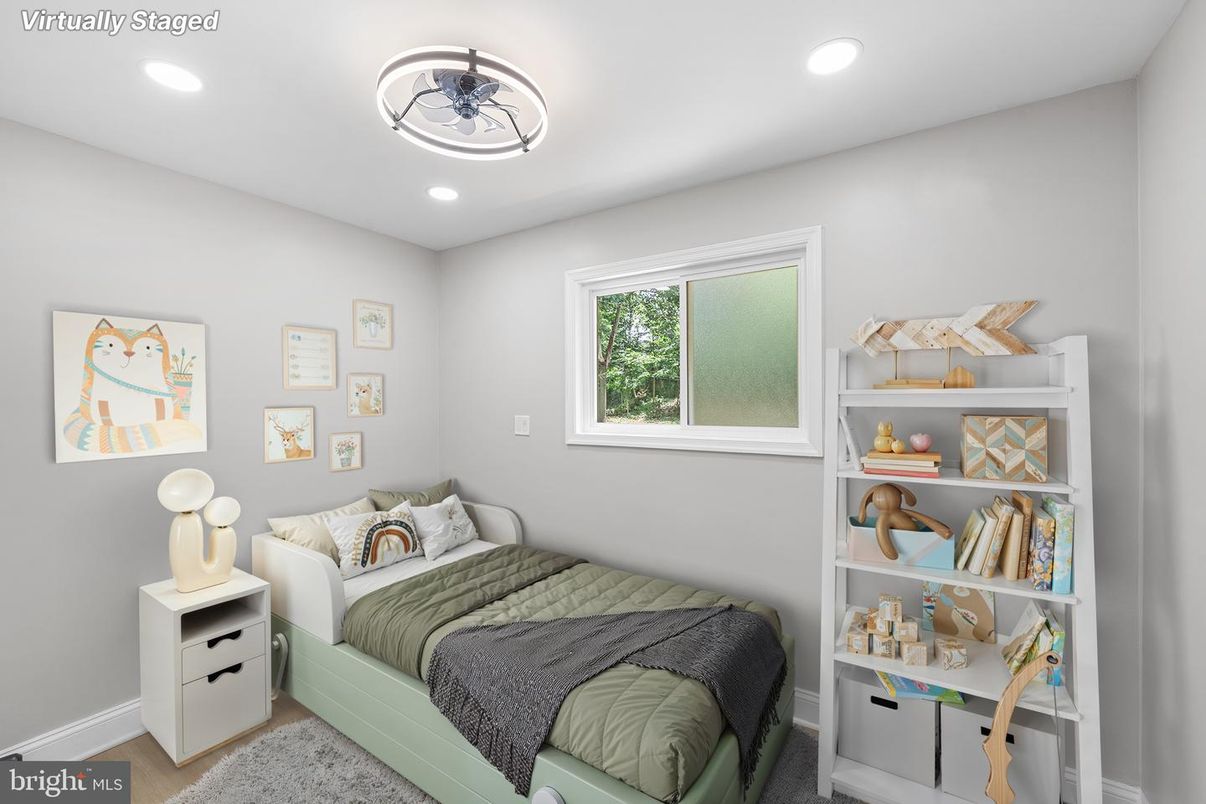 Bedroom, Interior, Recessed Lighting