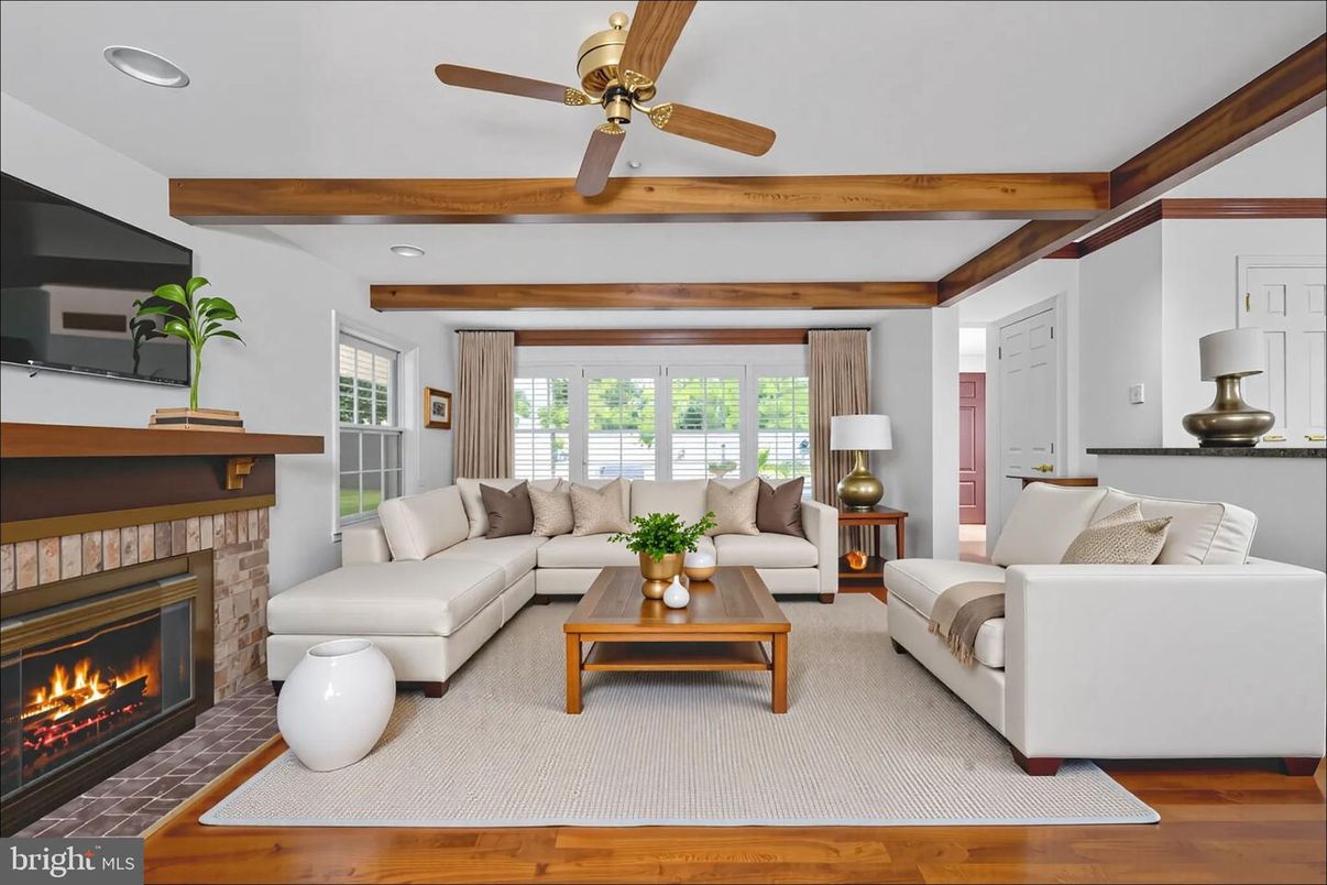 Fireplace, Interior, Living room, Recessed Lighting, Wooden Beams, Wood Texture Flooring