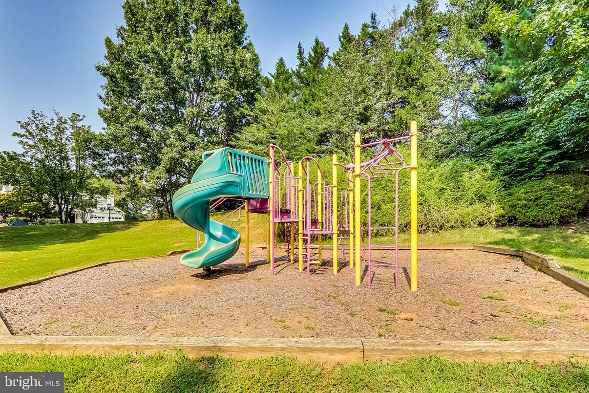 Backyard, Exterior, Playground