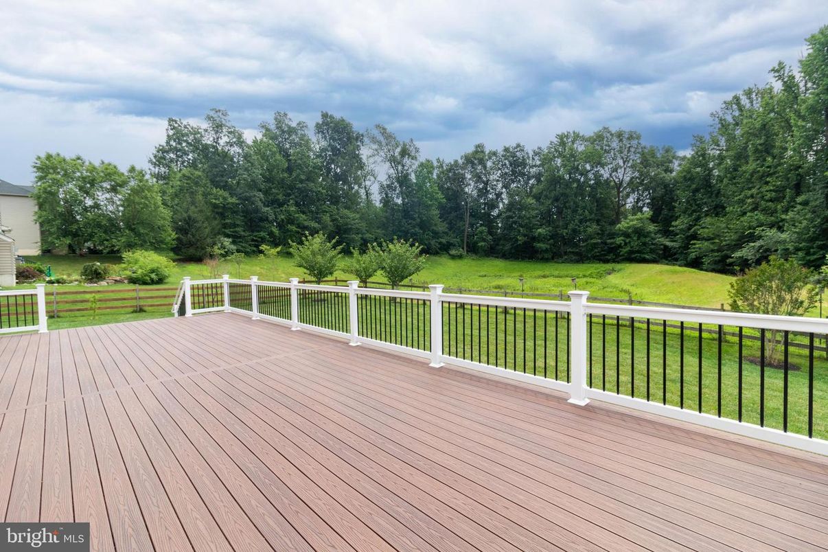 Backyard, Exterior, Wood Texture Flooring