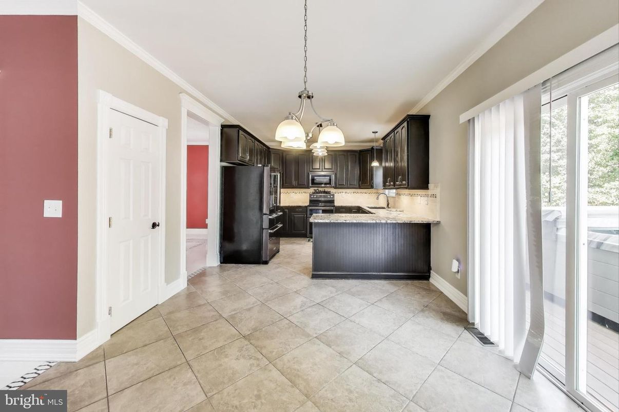 Chandelier, Interior, Kitchen, Pendant Lights