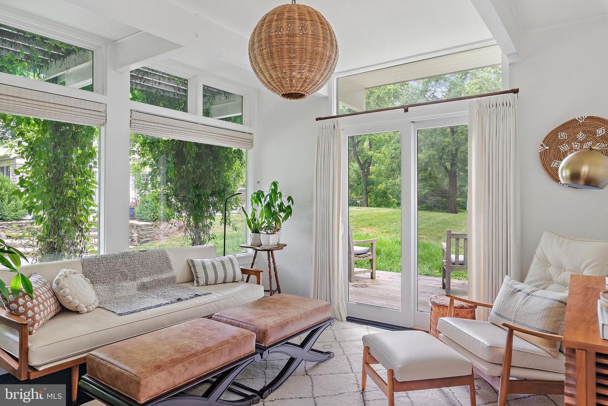 Interior, Pendant Lights, Sun Room