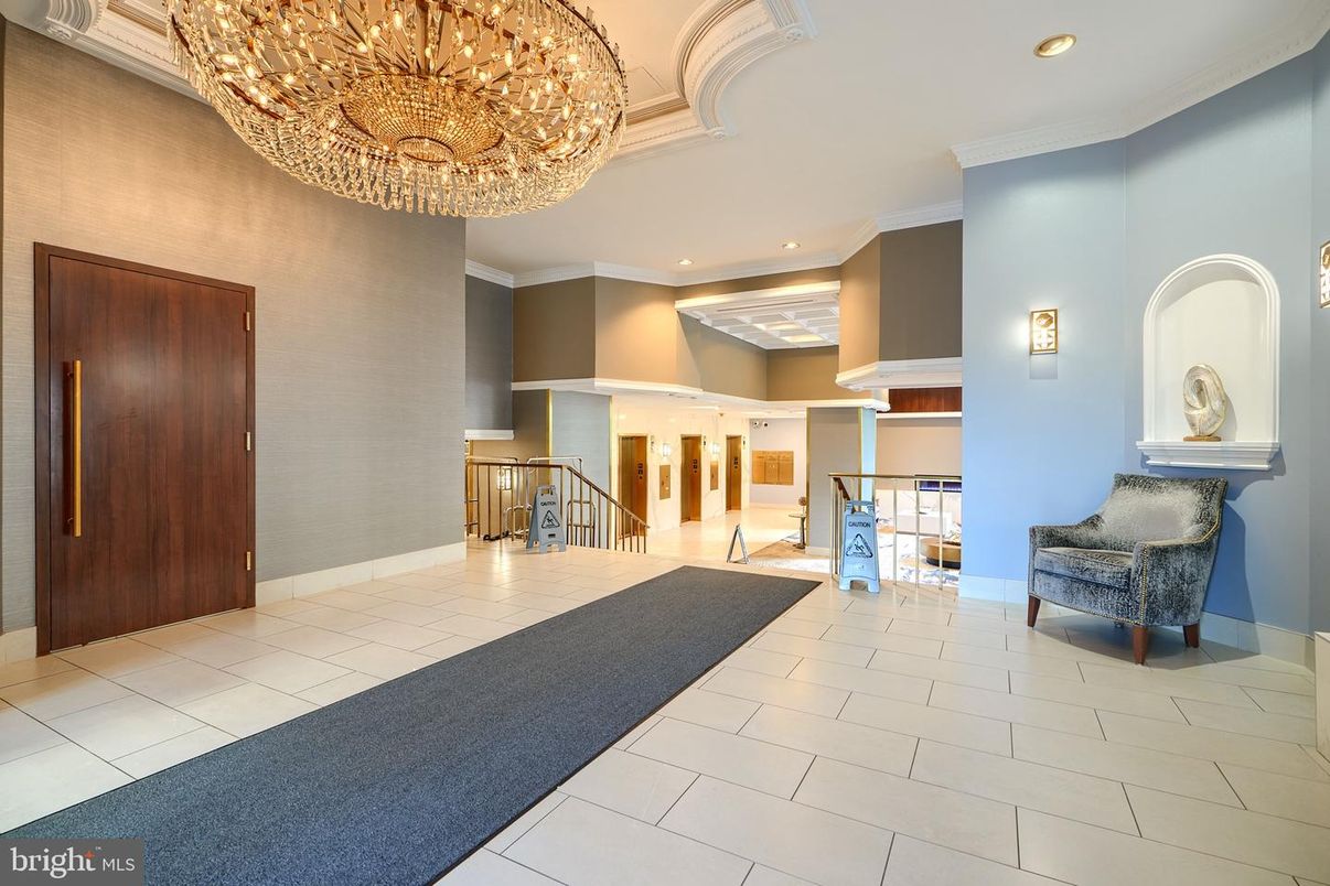 Chandelier, Interior, Recessed Lighting