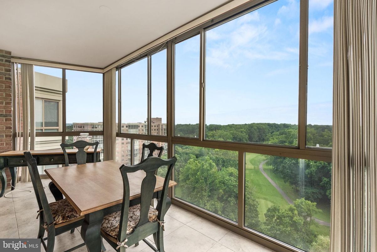Dining room, Interior, Sun Room