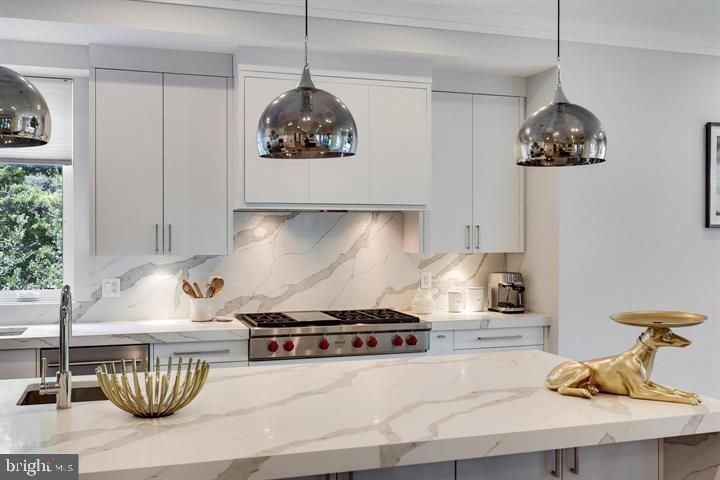 Interior, Kitchen, Pendant Lights, Stainless Steel Appliances