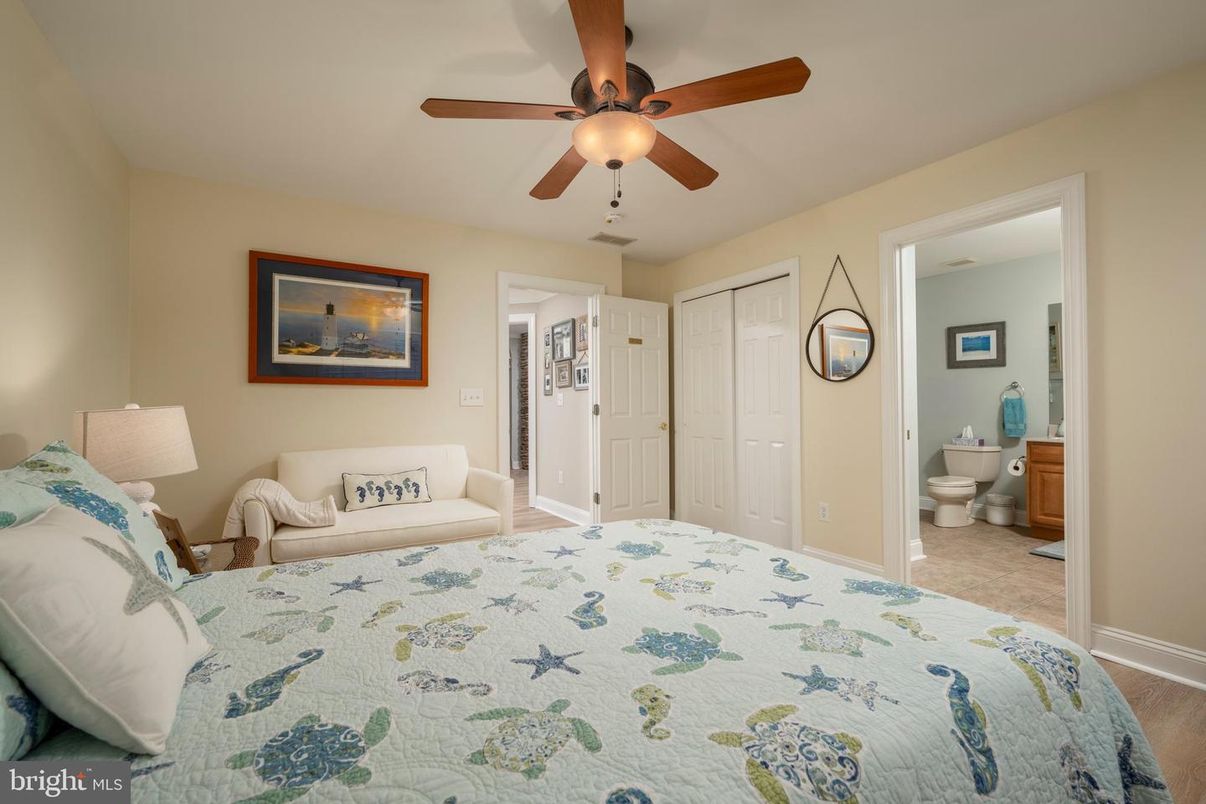 Bathroom, Bedroom, Interior