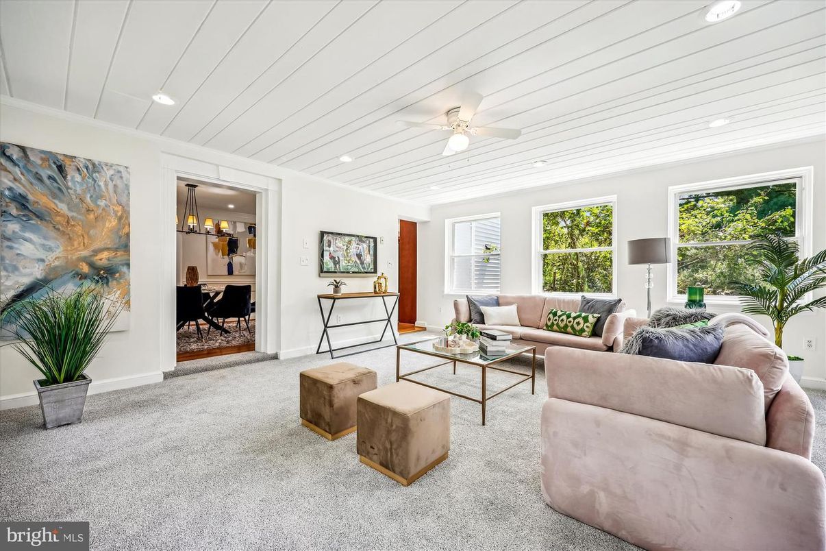 Interior, Living room, Recessed Lighting