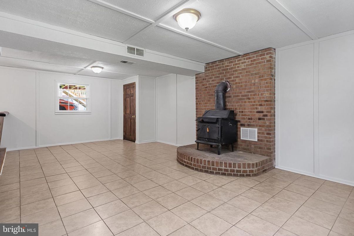 Empty room, Fireplace, Interior, Stone Walls