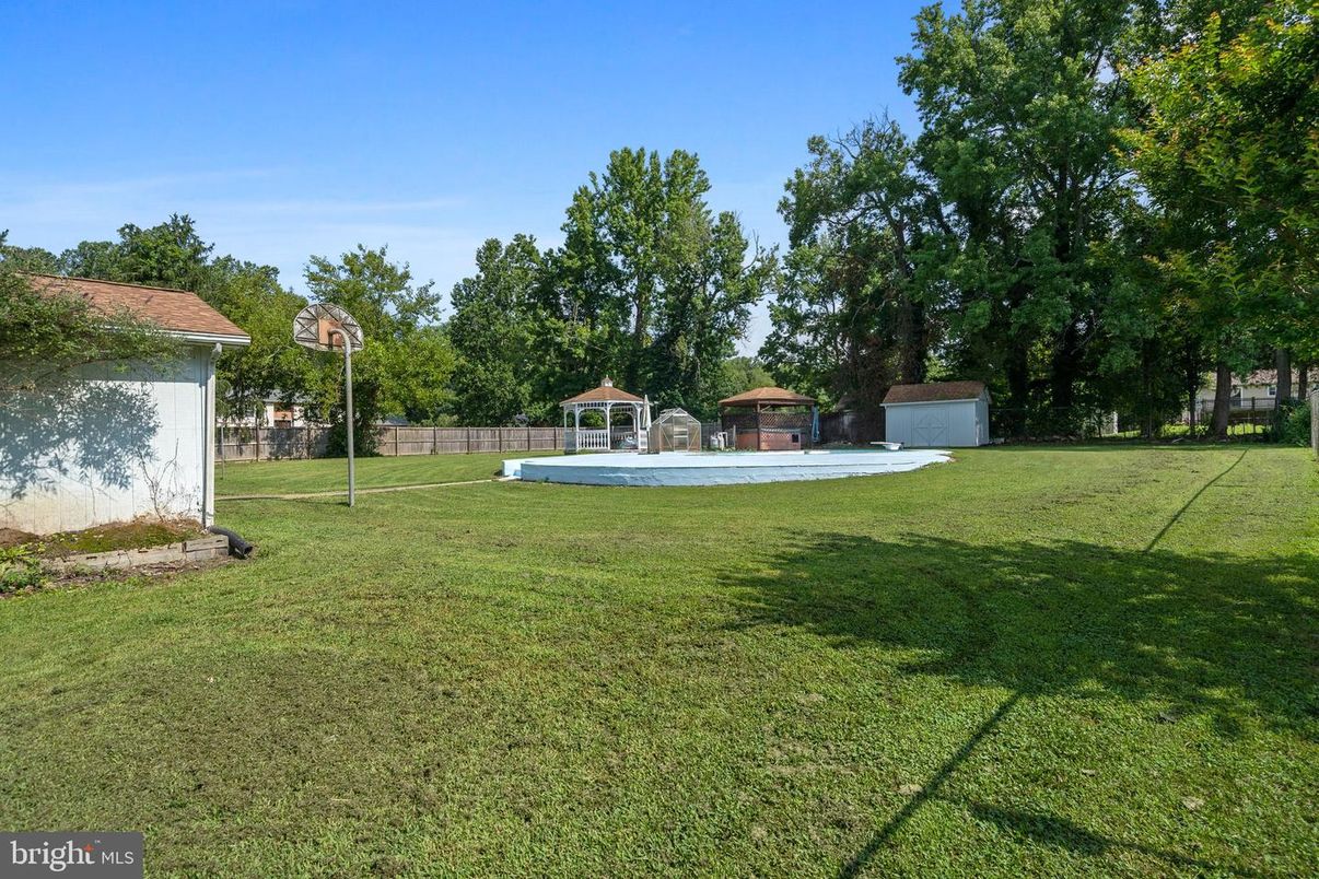 Backyard, Exterior, Playground