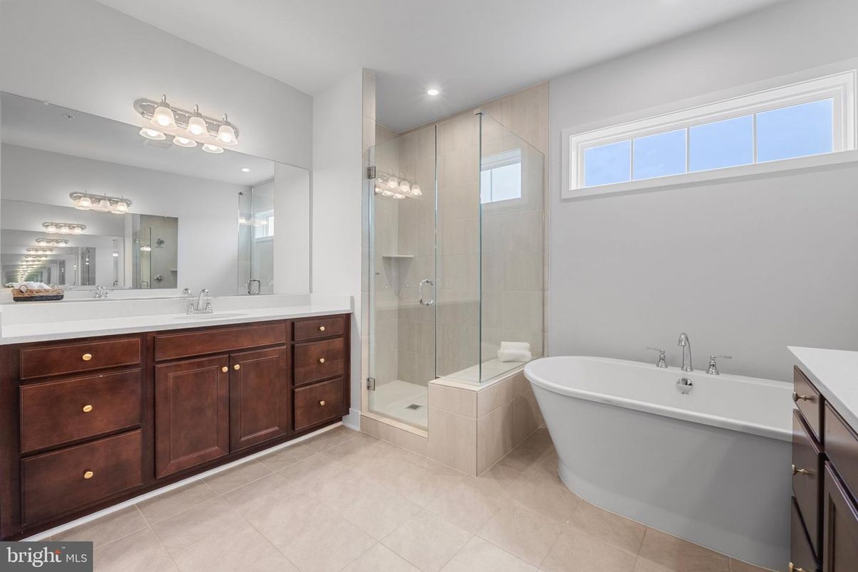 Bathroom, Dual Sink Vanities, Free Standing Baths, Glass Shower, Interior, Recessed Lighting