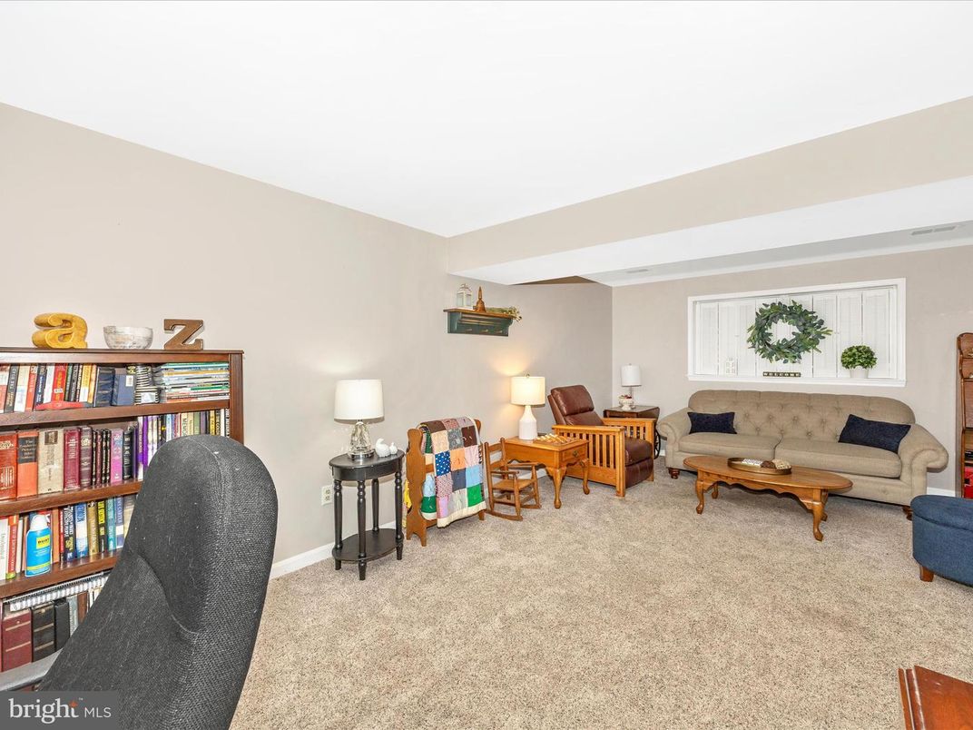 Home Office, Interior, Living room