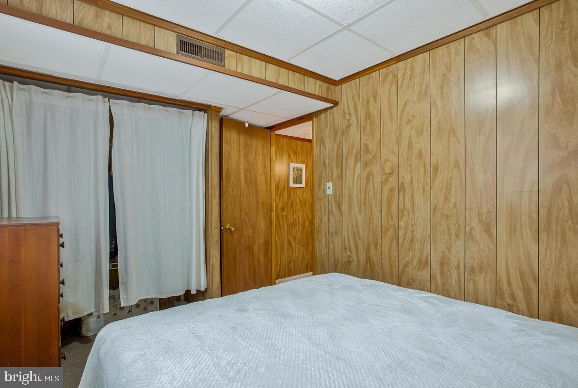 Interior, Wooden Walls