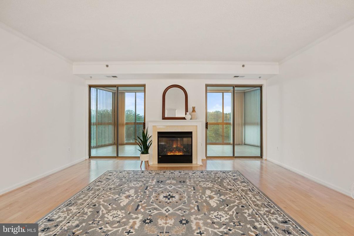 Empty room, Fireplace, Interior, Wood Texture Flooring