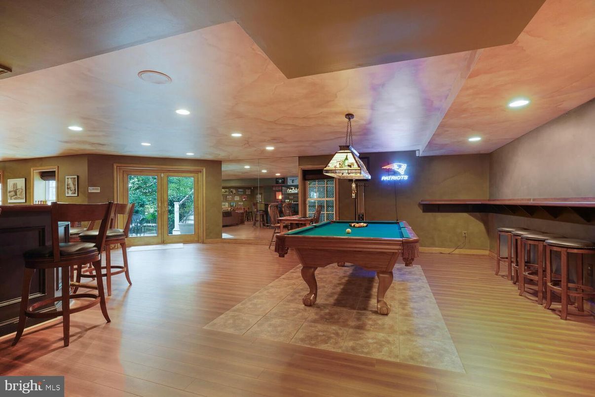 Billiard Table, Game Room, Interior, Pendant Lights, Recessed Lighting, Wood Texture Flooring