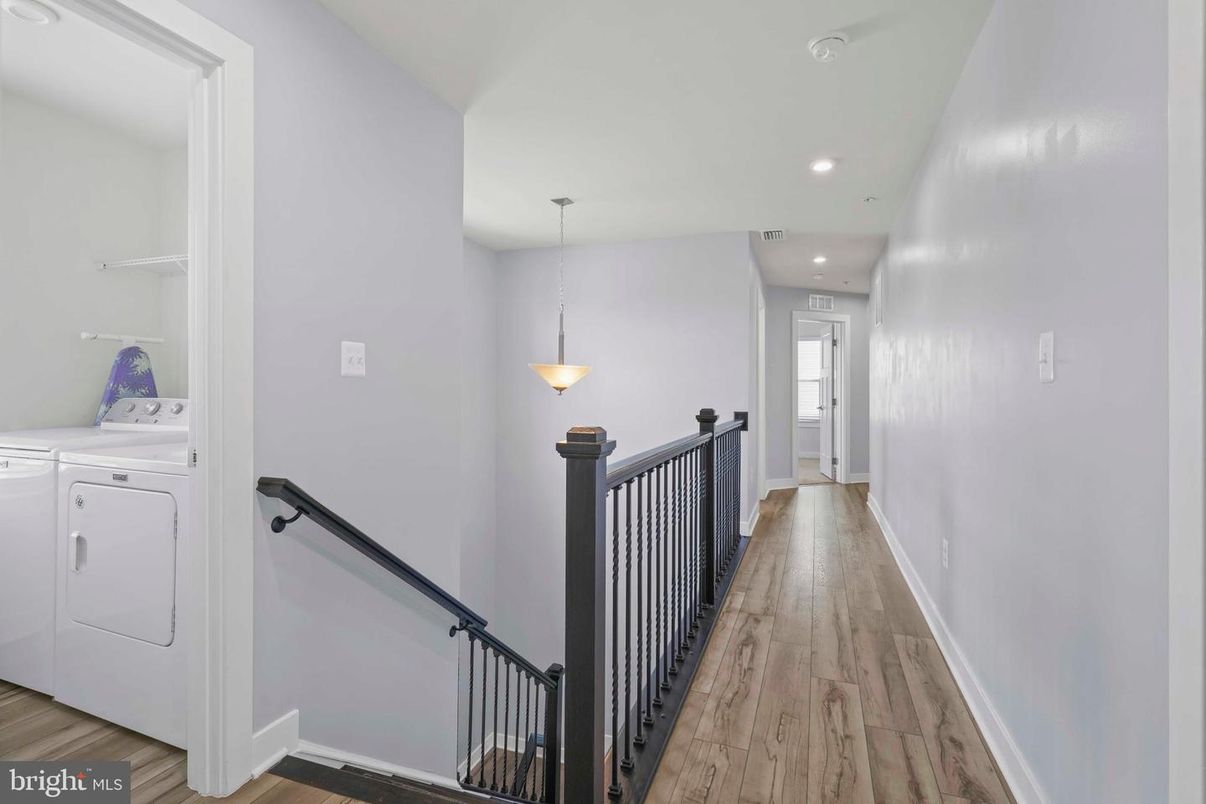 Interior, Pendant Lights, Recessed Lighting, Utility Closets, Washer, Wood Texture Flooring