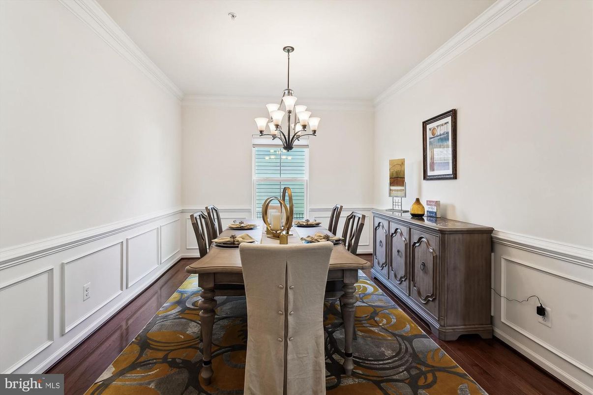 Chandelier, Dining room, Interior, Wood Texture Flooring
