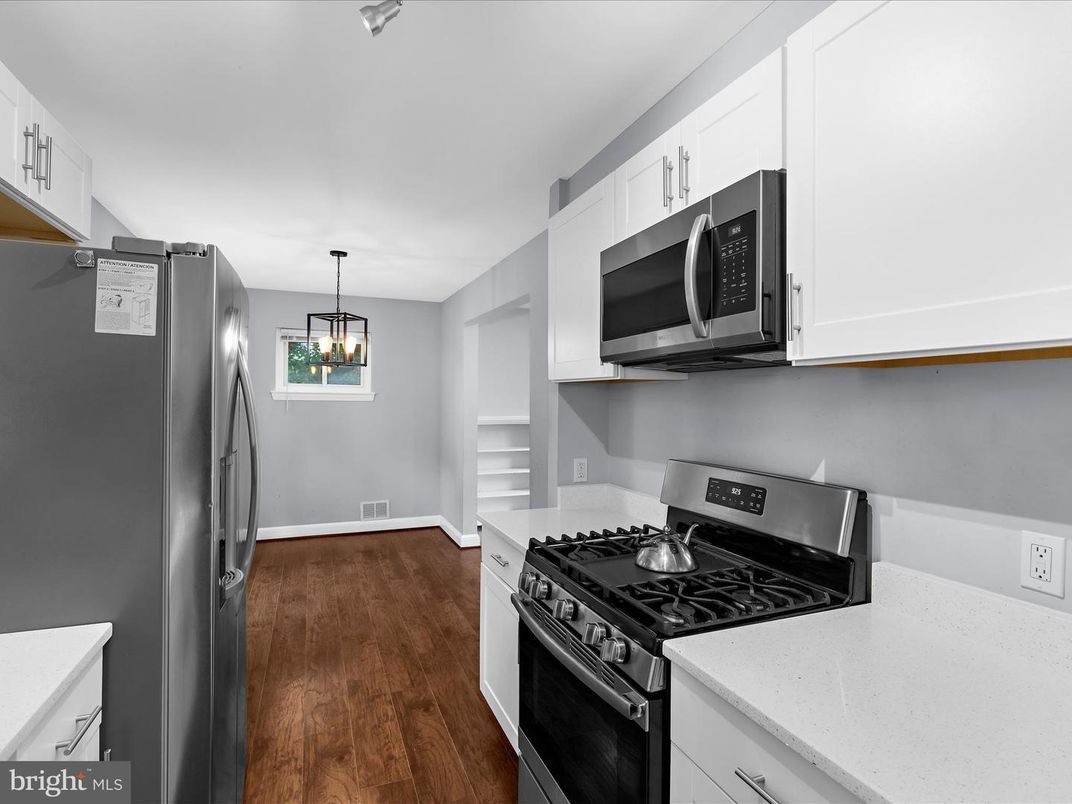 Chandelier, Interior, Kitchen, Pendant Lights, Wood Texture Flooring
