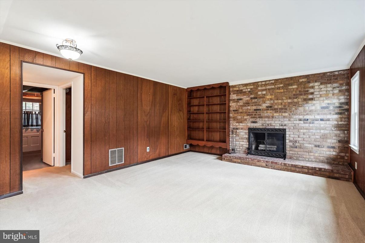 Empty room, Fireplace, Interior, Stone Walls, Wooden Walls