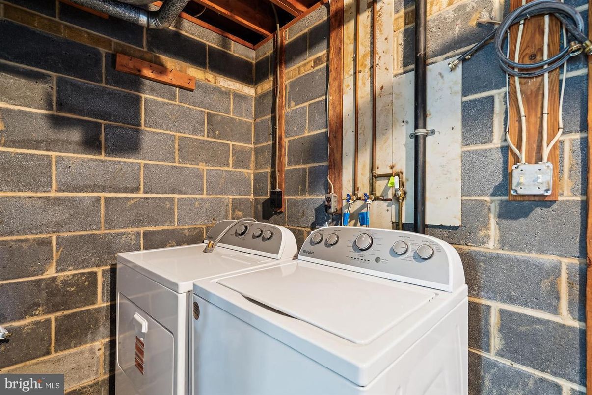 Interior, Washer
