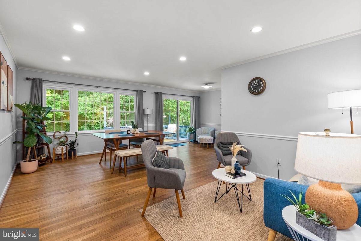 Dining room, Interior, Recessed Lighting, Wood Texture Flooring