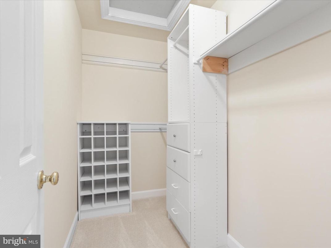 Interior, Walk-in Closets