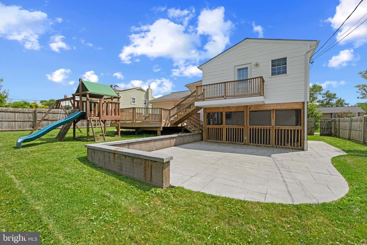 Backyard, Exterior, Playground