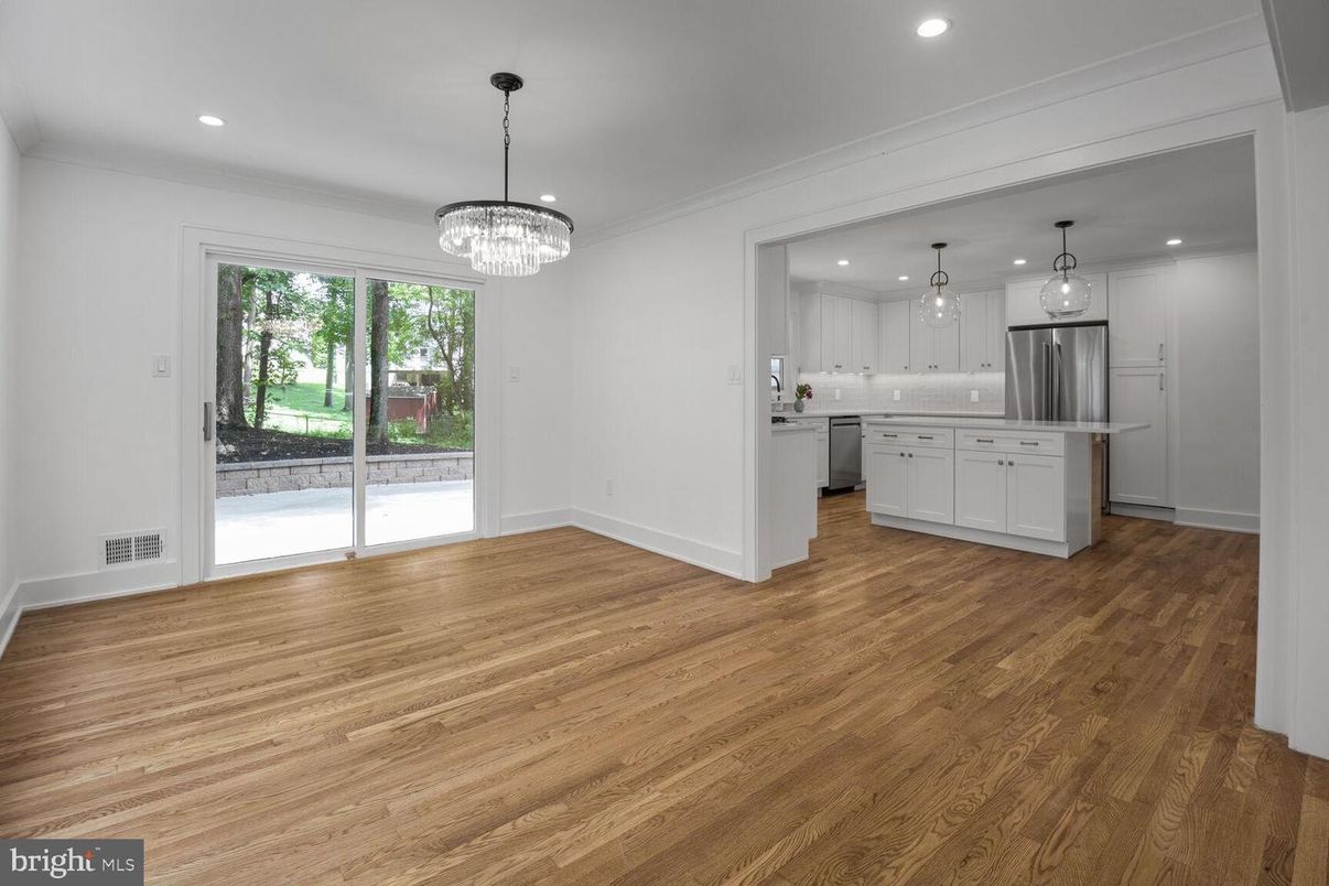 Chandelier, Interior, Kitchen, Pendant Lights, Recessed Lighting, Stainless Steel Appliances, Wood Texture Flooring