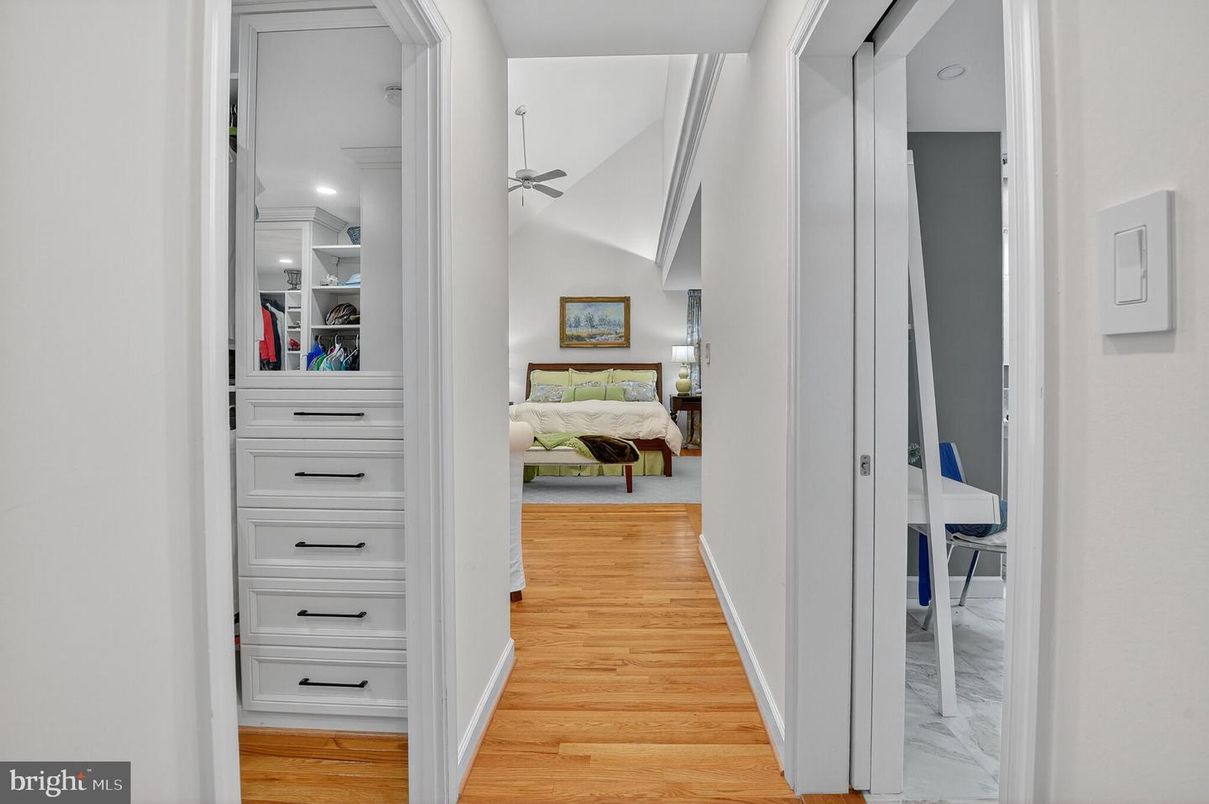 Bedroom, Interior, Marble, Recessed Lighting, Wood Texture Flooring