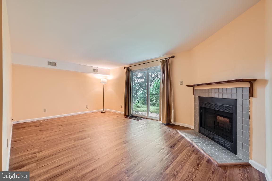 Empty room, Fireplace, Interior, Wood Texture Flooring